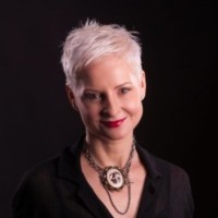Linda Davidson
