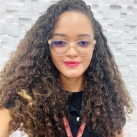 Estela Oliveira