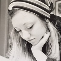 Julia Bates