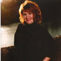 Carrie Paris