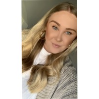 Rebecca Hunter