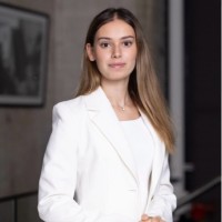 Simone Perry