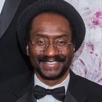 Dr. Ricardo Richards