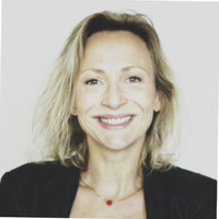 Stephanie DULOUT