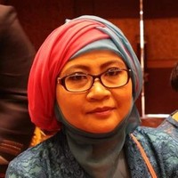 Heni Jusuf