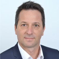 Nicolas S.