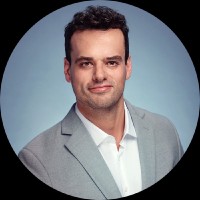 Alex K.