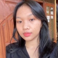 Dian Revi Alentya