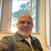 Eduardo Lins