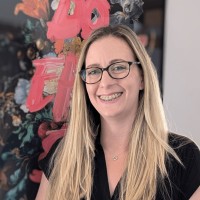 Siobhan Barnes