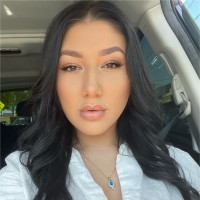 Naomi C