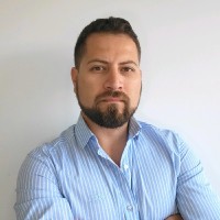 Edward Garcés L.