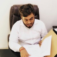 Advocate .Vasu Kukreja