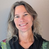 Holly Schlenvogt, MSH, CPM