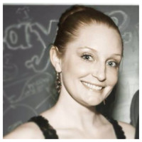 Lauren Grelle