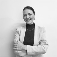 Ana Paula Stoebel