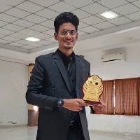 UZAIR SHAIK