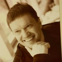 Константин Попов