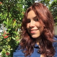 Thayana Brito
