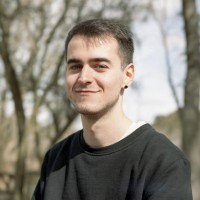 Adrián Marinero García