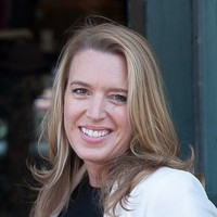 Lisa Davies
