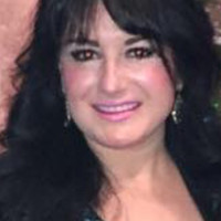 Claudia Lomeli