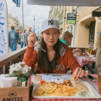 Selina YOON