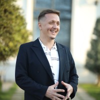 Avi Gashi
