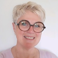 Sandrine Gronowski