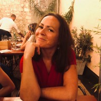 Sara De Buyser
