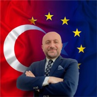 Dr. Murat Gumus