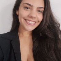 Poliana Barros