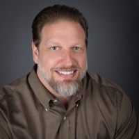 Derek Simmons