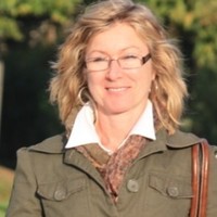 Joanne Deschenes