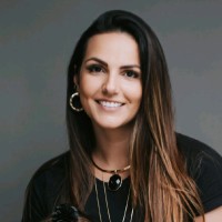 Camila Kluppel Teixeira dos Santos