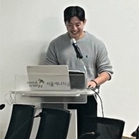 김동욱