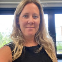 Sara Cuthbert