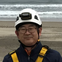 Jong Man Lee