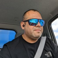 Luis R Garzon