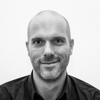 Stefan Wolf