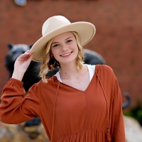 Hannah Lindsey
