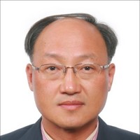 Yong-Seok Choi