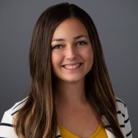 Sara Larson, Trs