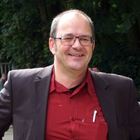 Dr. Michael Klein