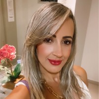 GISLANE GOMES