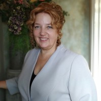 Froukje J. Lanser