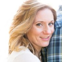 Lorisa Bliss-Larson, Cpcu
