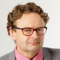 Hugo Van Den Hoek Ostende