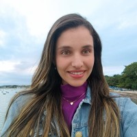 Raphaela Barros