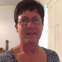 Suzanne Murray